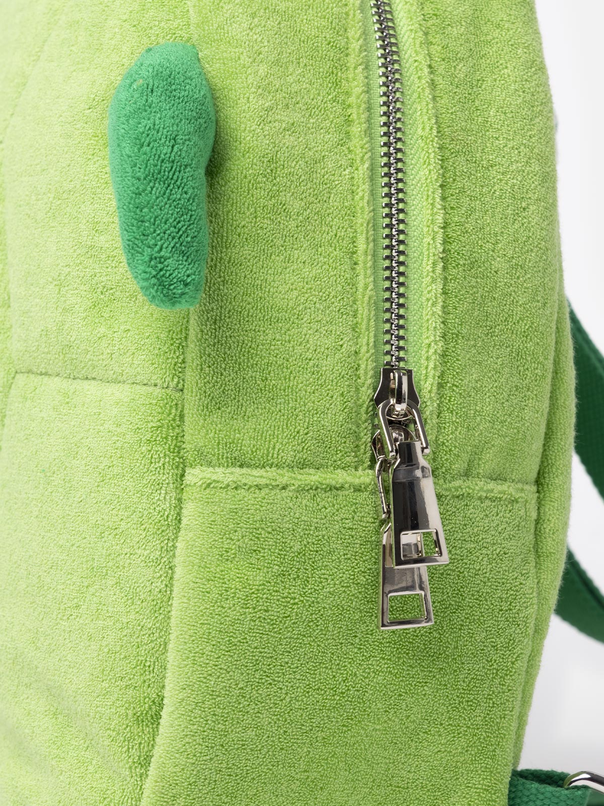 Terry backpack with turtle shape - Image 6